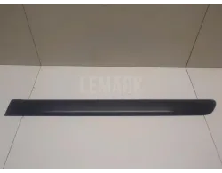 Молдинг задней левой двери