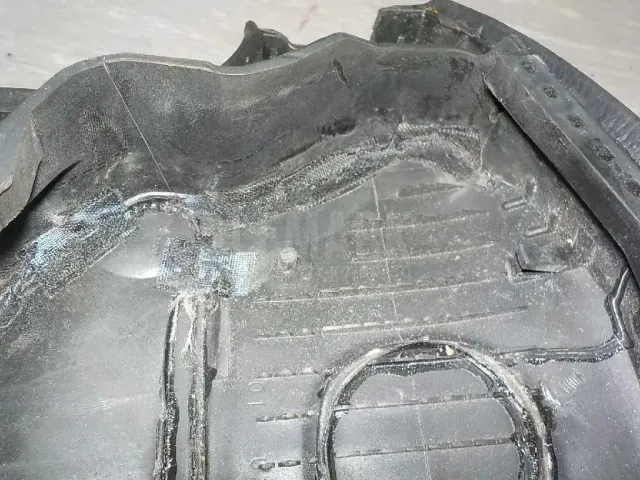 Крышка подушки безопасности (в рулевое колесо) для  Ford Focus I 1998-2005