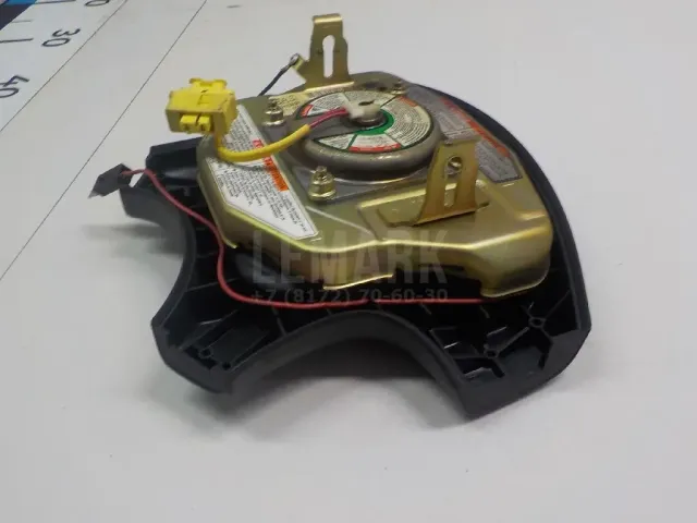 Подушка безопасности в рулевое колесо для  Acura MDX 2001-2006