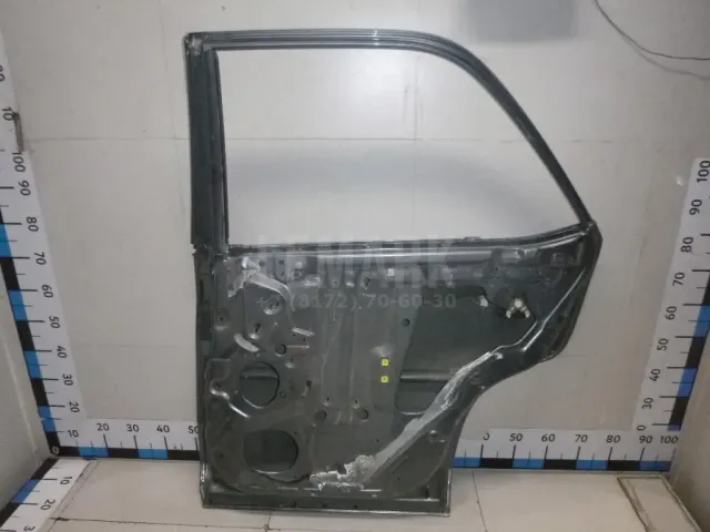 Дверь задняя правая для  CASE SV300 2012