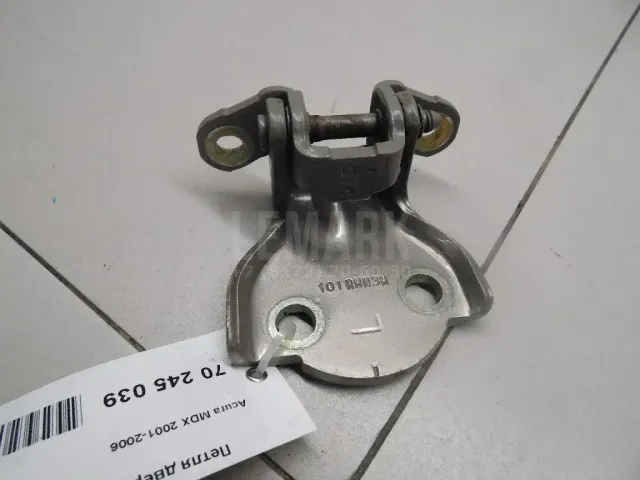 Петля двери задней левой нижняя для  Audi 80/90 [B2] 0-1986