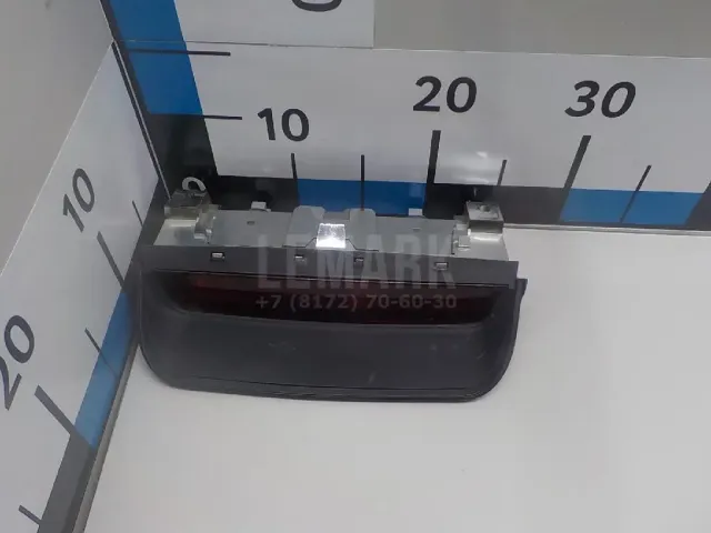 Фонарь задний (стоп сигнал)