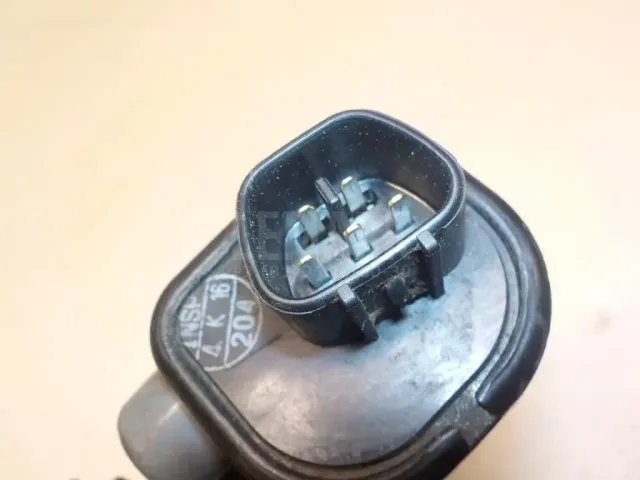 Механизм изменения длины впускного коллектора для  Chrysler Sebring/Dodge Stratus 2001-2007