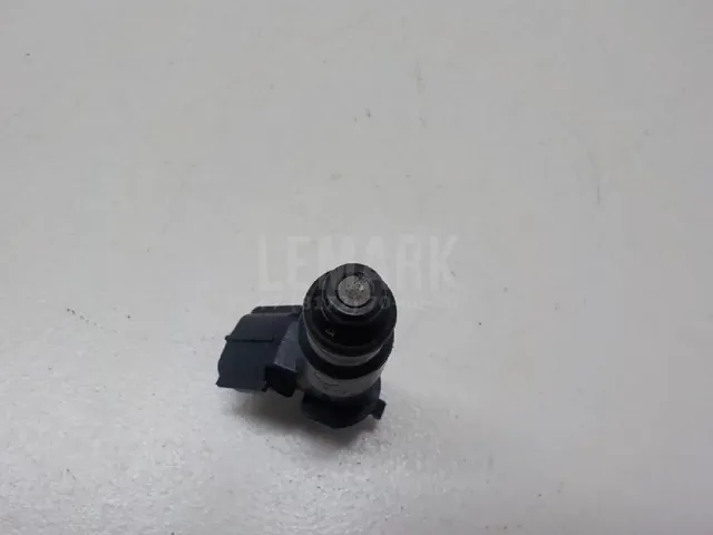 Форсунка инжекторная электрическая для  BMW X1 F48 2014-2022