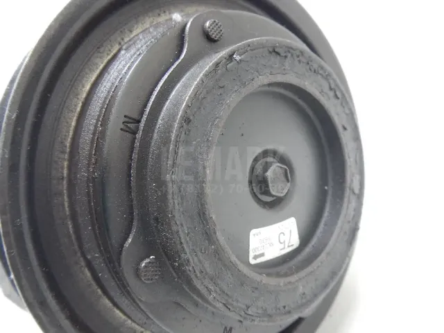 Компрессор кондиционера для  BMW 7-serie F01/F02 2008-2015