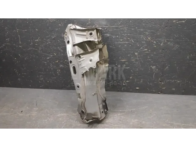 Стойка передней двери для  Fiat Panda 2003-2012