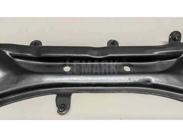 Балка передняя поперечная для  Chevrolet Tahoe IV 2014-2020