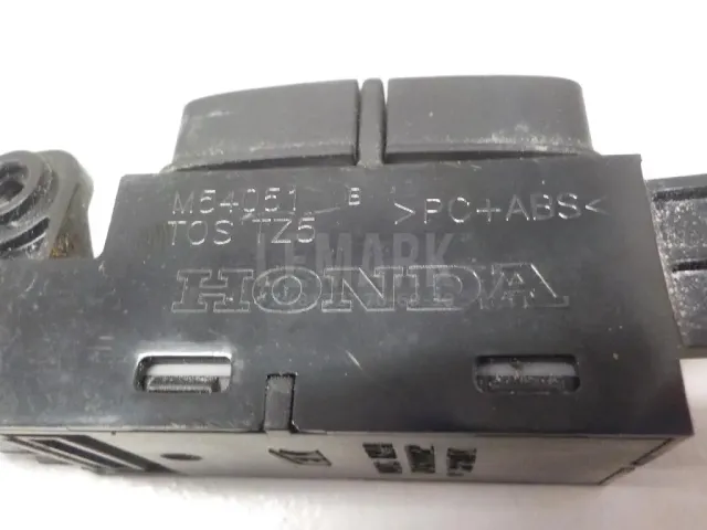 Кнопка открывания багажника для  Ford Edge 2007-2015