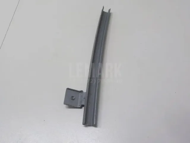 Направляющая стекла двери для  BPW