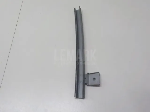 Направляющая стекла двери для  Exeed RX / Yaoguang (T22) 2023
