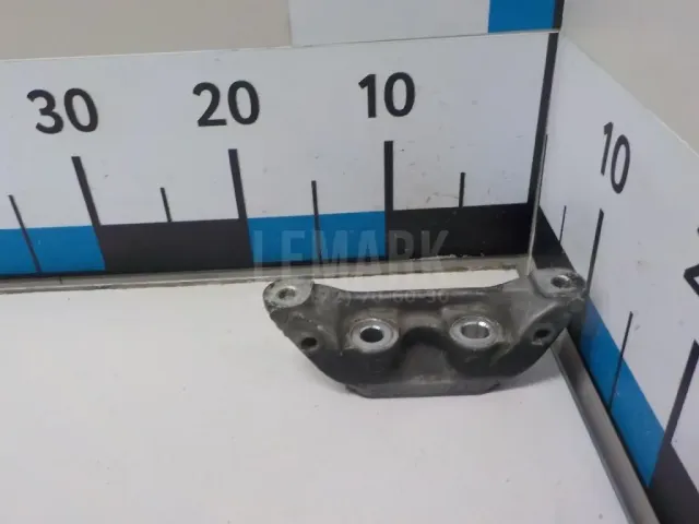 Кронштейн двигателя задний для  Audi A6 [C5] 1997-2004