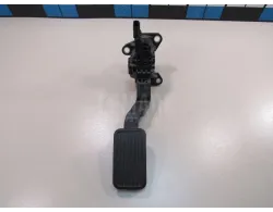 Педаль газа