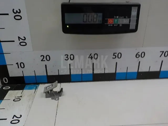 Ручка открывания капота