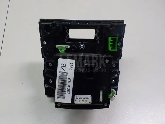 Блок кнопок для  Cadillac Escalade III 2006-2014