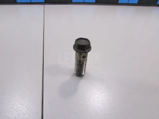 Болт