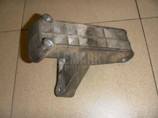 Кронштейн КПП