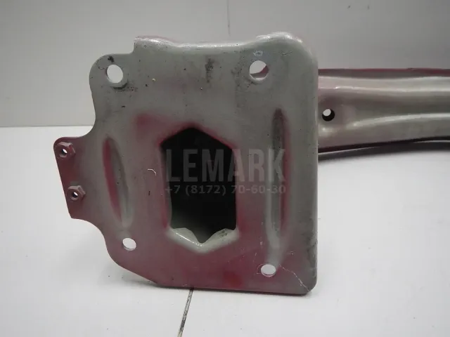 Усилитель переднего бампера для  CASE SV300 2012