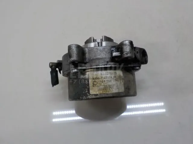 Насос вакуумный для  Ford Fiesta 0-1989