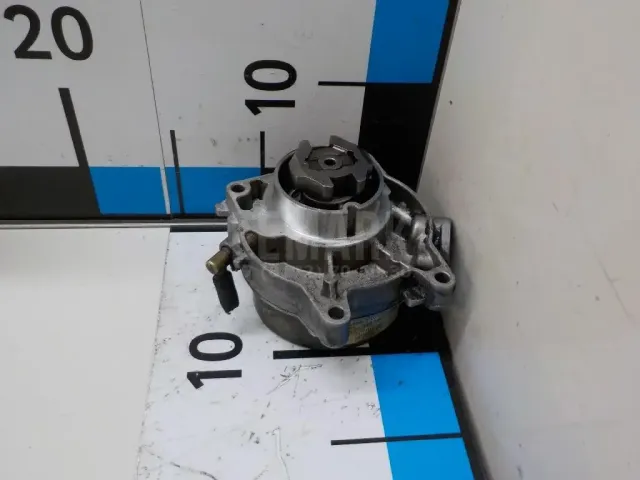 Насос вакуумный для  Ford Fiesta 0-1989