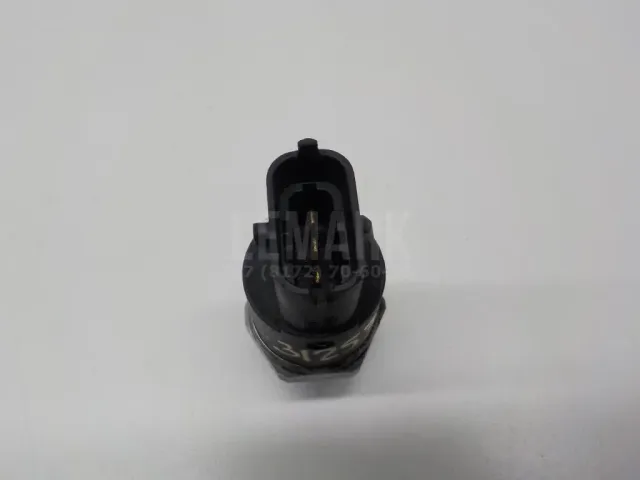 Датчик давления топлива
