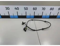 Датчик ABS передний