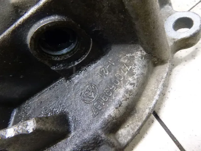 Крышка КПП для  Alfa Romeo GT 2004-2010
