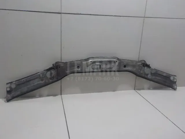 Панель передняя