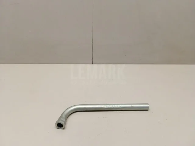 Ключ баллонный