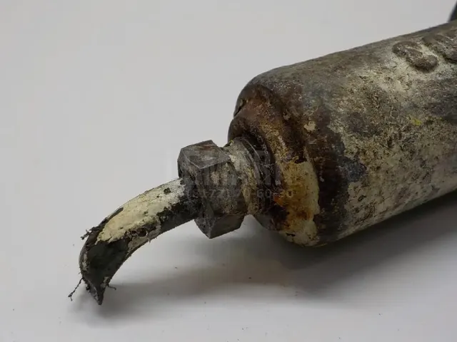 Цилиндр сцепления главный