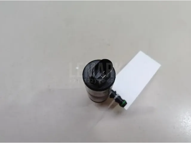 Насос омывателя фар