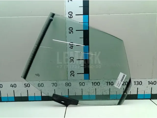 Стекло двери задней левой
