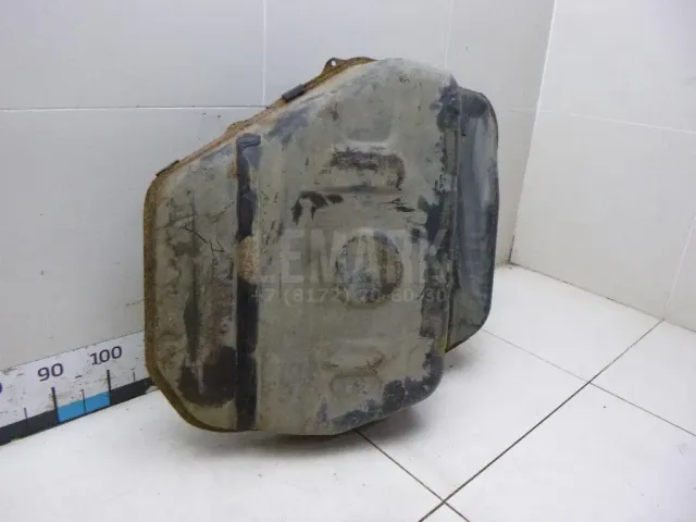Бак топливный