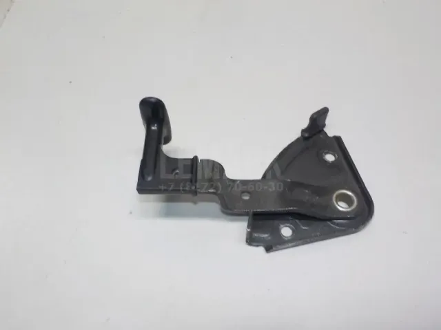 Ручка открывания капота для  Audi V8 1988-1994