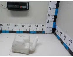 Бачок омывателя заднего стекла