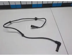 Датчик ABS передний
