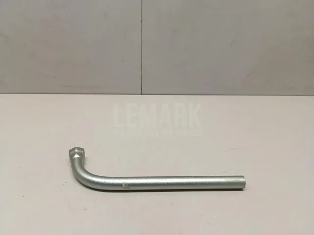 Ключ баллонный