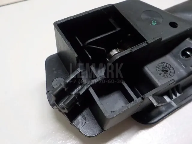 Ручка двери внутренняя правая для  Ford Mondeo III 2000-2007