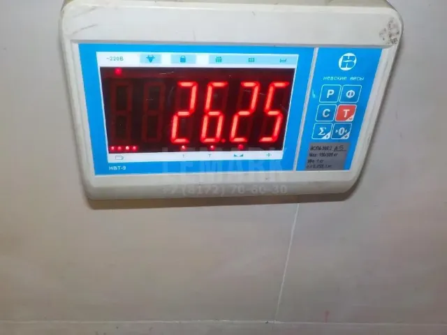 Порог со стойкой левый