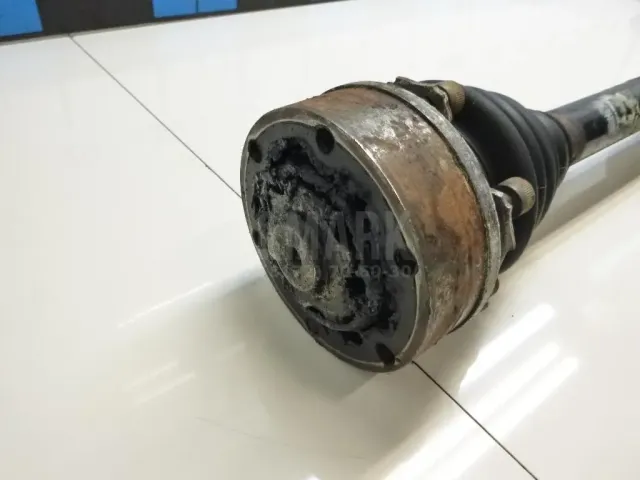 Полуось передняя левая