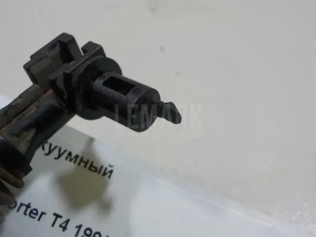 Клапан вакуумный