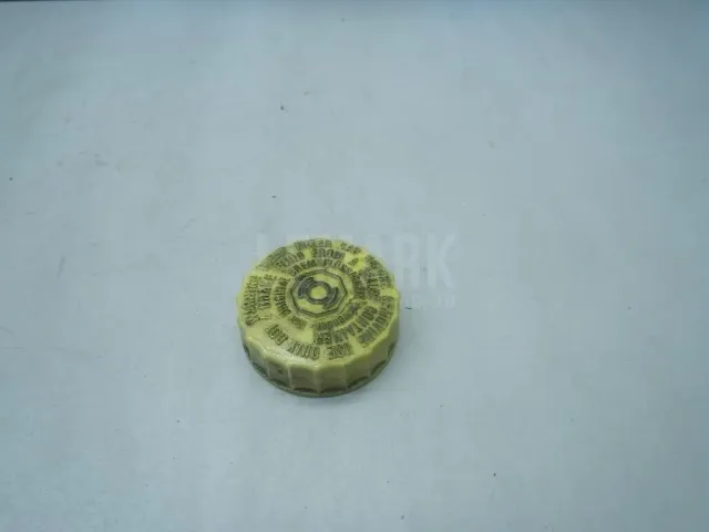 Крышка бачка тормозной жидкости