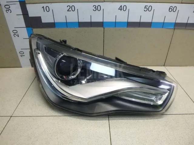 Фара правая для  Ford Fiesta 2008-2019