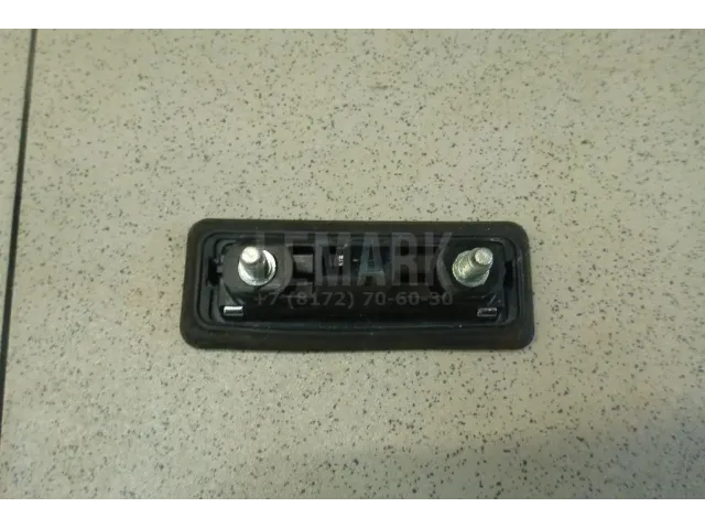 Кнопка открывания багажника для  CASE SV300 2012