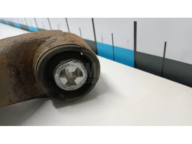 Балка задняя