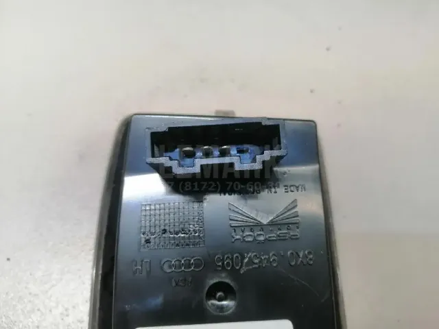 Фонарь задний внутренний левый для  Chery Amulet (A15) 2006-2012