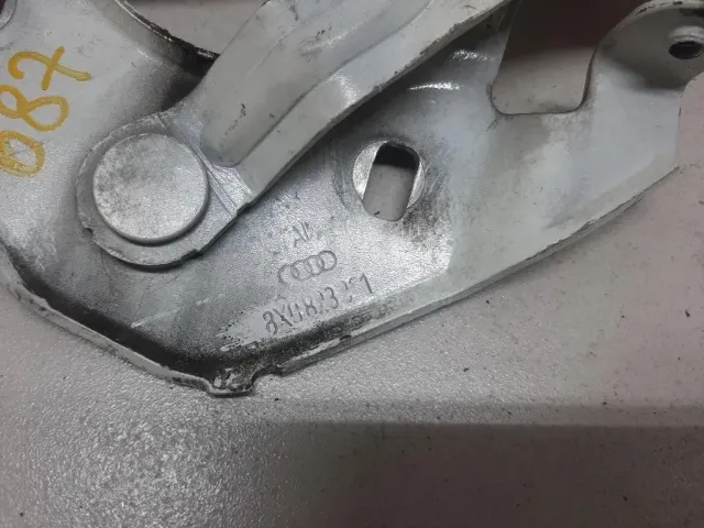 Петля капота левая для  Alfa Romeo 147 2001-2010
