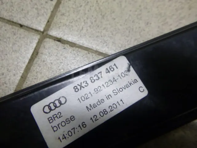 Стеклоподъемник электр. передний левый для  Audi Allroad quattro 2006-2012