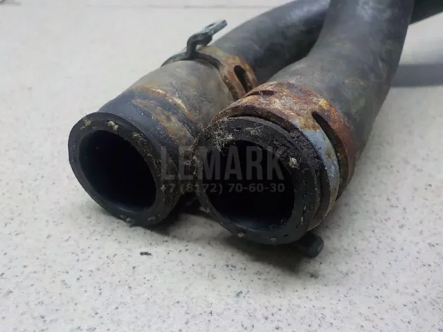 Шланг системы охлаждения