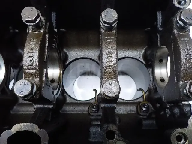 Блок двигателя
