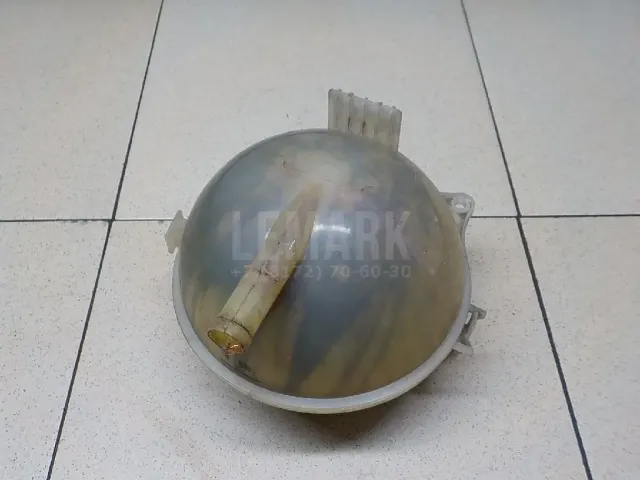 Бачок расширительный для  Chrysler Sebring/Dodge Stratus 2001-2007